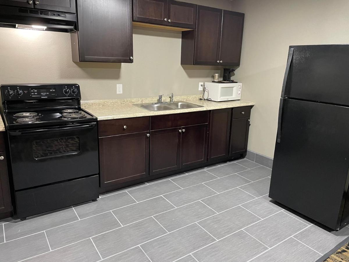 Days Inn & Suites By Wyndham Collierville Germantown Area Esterno foto